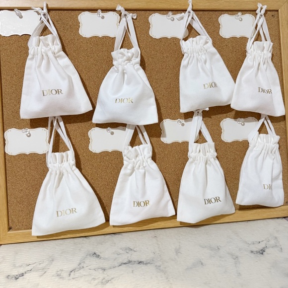 Dior White Drawstring Dustbag with Mystery Color Egg - Picture 8 of 9